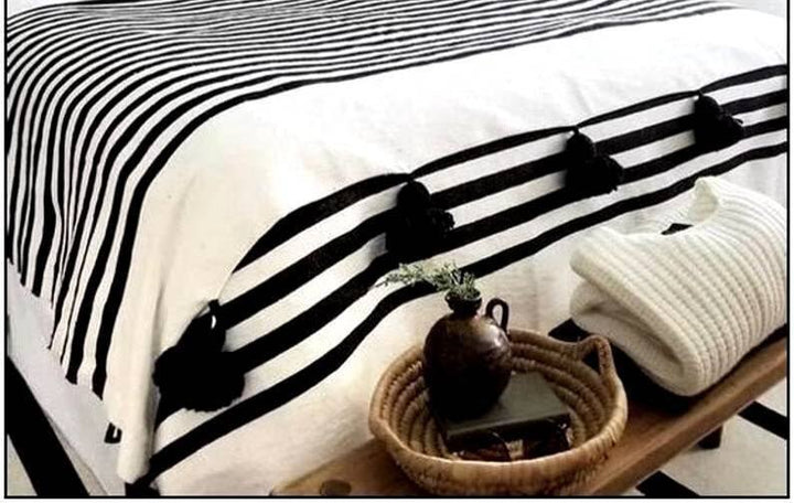 Moroccan Wool Throw Blanket, Black Throw Blanket,Bohemian Pom Pom Blanket, Decor