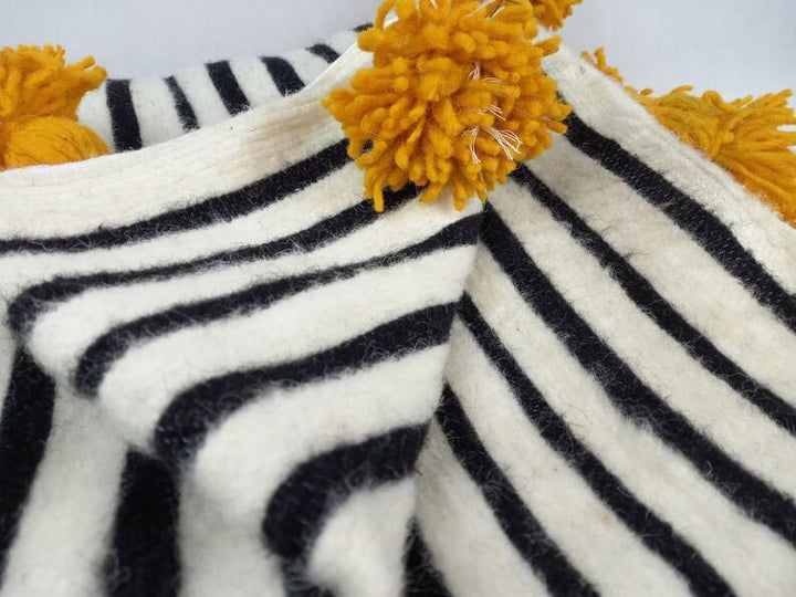 Stylish Moroccan Blanket,Bedroom Blanket Bed Spread, Woven Blanket, Bed Throw