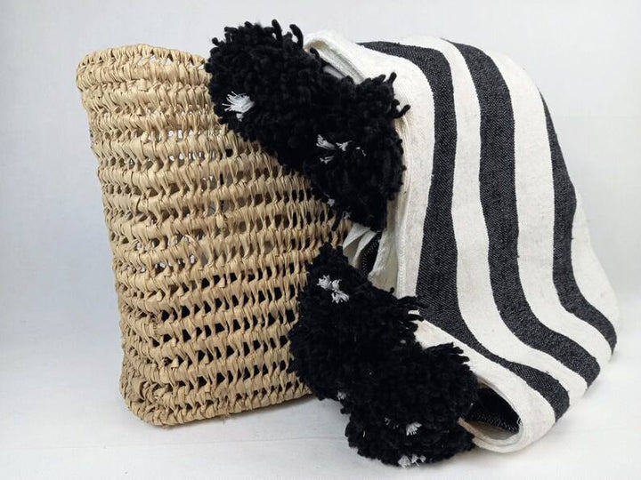 Moroccan Wool Throw Blanket, Black Throw Blanket,Bohemian Pom Pom Blanket, Decor